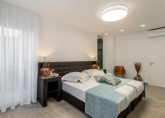 Willa Luxe With Pool, Jacuzzi, And Sauna